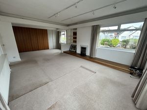 Photo 5- click for photo gallery